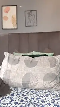 Snapshot of PearlSexxy69 chatting on February 28, 2026, 10:05 am PearlSexxy69 online show from February 28, 2026, 10:05 am