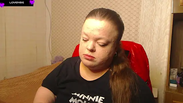 Janiffer MiMi online show from November 15, 2025, 3:08 pm