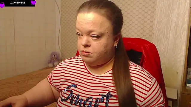 Janiffer MiMi online show from November 16, 2025, 11:38 am