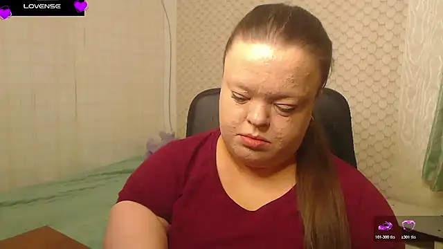 Janiffer MiMi online show from March 12, 2026, 4:13 pm