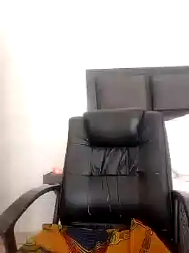 BADFATASS85 online show from February 4, 2025, 8:13 am