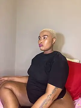 BADFATASS85 online show from December 21, 2025, 12:40 am