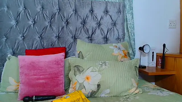 AvaOcean online show from March 17, 2025, 6:51 am