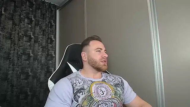 Snapshot of Thori92 chatting on February 26, 2025, 5:50 pm Thori92 online show from February 26, 2025, 5:50 pm