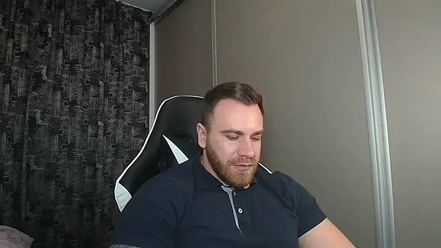 Snapshot of Thori92 chatting on March 8, 2025, 9:18 pm Thori92 online show from March 8, 2025, 9:18 pm