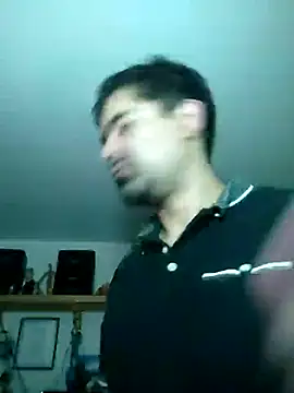 VonDoomdelToro online show from February 8, 2025, 9:56 am