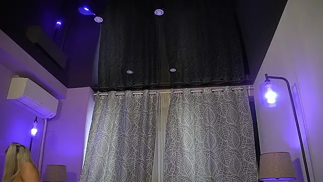 Snapshot of mandypeas chatting on March 3, 2026, 7:47 am mandypeas online show from March 3, 2026, 7:47 am