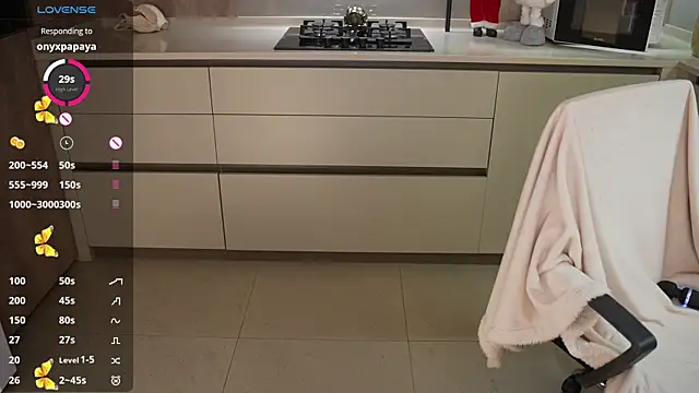 Vassiilisa online show from December 13, 2024, 6:38 pm