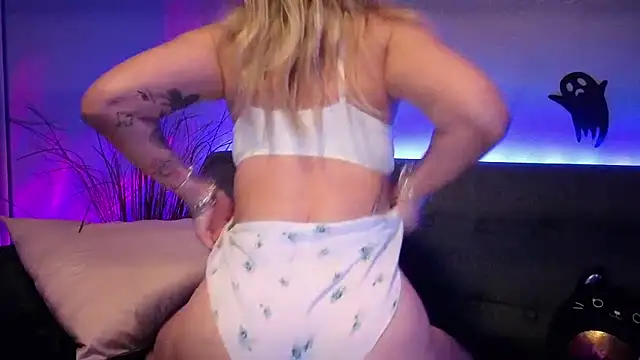 Snapshot of Lexi_Shocker chatting on September 28, 2025, 6:19 am Lexi Shocker online show from September 28, 2025, 6:19 am