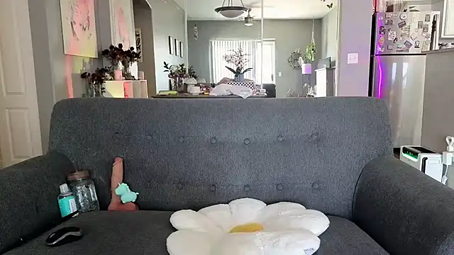 Snapshot of Lexi_Shocker chatting on March 25, 2026, 8:04 pm Lexi Shocker online show from March 25, 2026, 8:04 pm