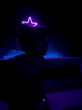 Kiscsillagg online show from November 14, 2025, 11:02 pm