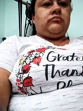 Monseratte21 online show from February 4, 2025, 10:55 pm