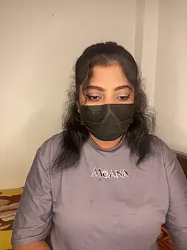  Cute ariana  online show from February 14, 2026, 7:10 pm