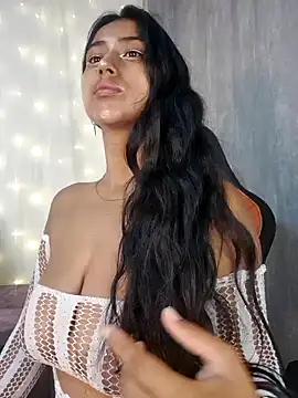 Valentinne z online show from January 29, 2025, 6:43 am