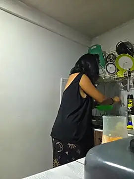 Hannah-grace online show from November 14, 2025, 9:30 am