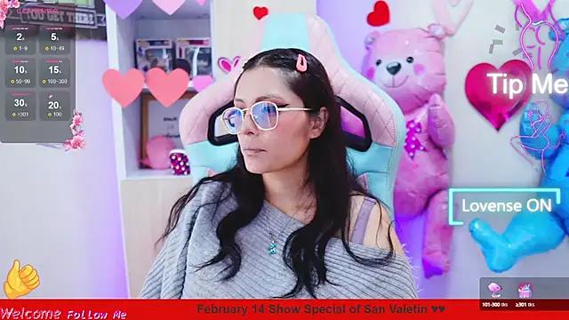 Snapshot of Kyomi_chang chatting on February 13, 2025, 1:26 pm Kyomi chang online show from February 13, 2025, 1:26 pm