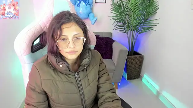 Snapshot of Kyomi_chang chatting on March 11, 2025, 12:17 pm Kyomi chang online show from March 11, 2025, 12:17 pm
