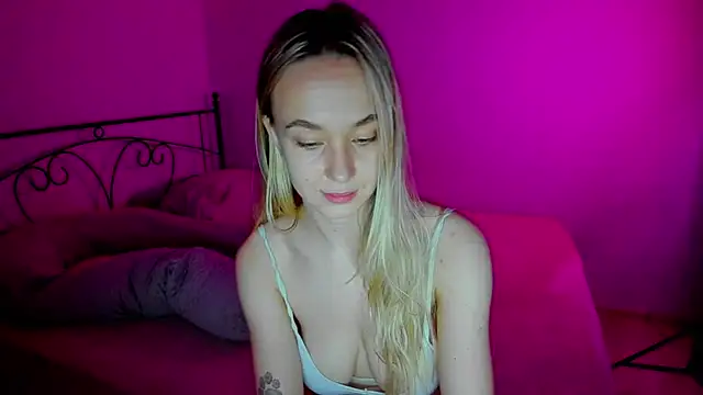 Snapshot of SexyCocobutt chatting on December 29, 2024, 12:12 pm SexyCocobutt online show from December 29, 2024, 12:12 pm