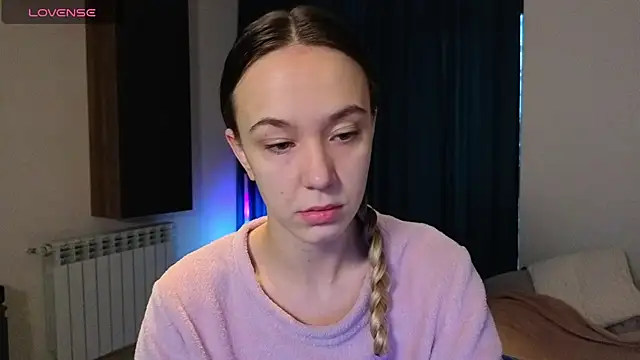 SexyCocobutt online show from November 15, 2025, 6:00 am