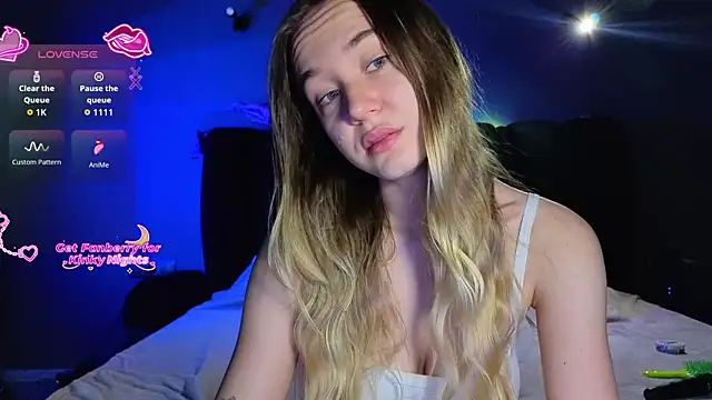 SexyCocobutt online show from March 15, 2026, 12:44 pm