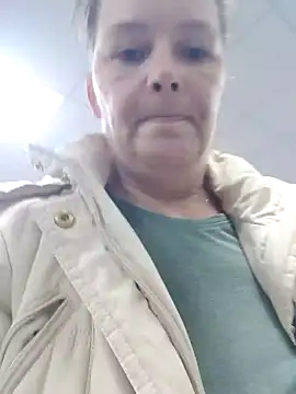 saharaheiss online show from December 20, 2024, 1:54 pm