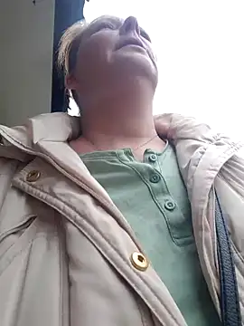 saharaheiss online show from January 12, 2025, 1:27 pm