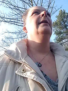 saharaheiss online show from January 21, 2025, 1:43 pm