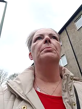 saharaheiss online show from February 28, 2025, 1:58 pm