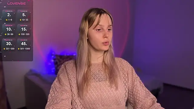 Chanel Gill online show from February 10, 2025, 9:15 pm