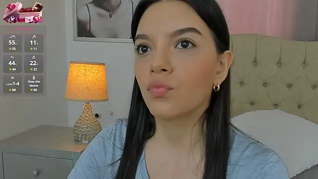 Snapshot of Beautyari_ chatting on February 28, 2025, 12:20 pm Beautyari online show from February 28, 2025, 12:20 pm