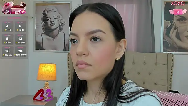 Snapshot of Beautyari_ chatting on February 18, 2026, 12:23 pm Beautyari online show from February 18, 2026, 12:23 pm