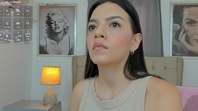 Snapshot of Beautyari_ chatting on March 4, 2026, 12:22 pm Beautyari online show from March 4, 2026, 12:22 pm