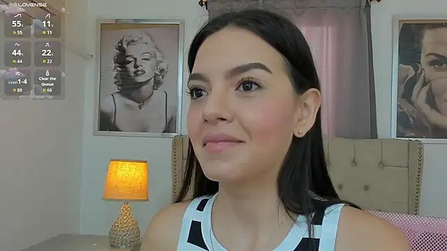 Snapshot of Beautyari_ chatting on March 21, 2026, 12:10 pm Beautyari online show from March 21, 2026, 12:10 pm