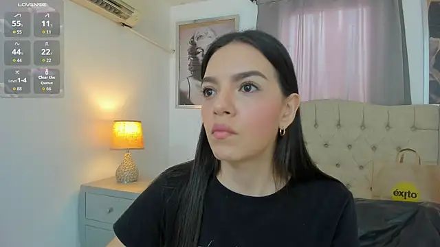 Snapshot of Beautyari_ chatting on March 31, 2026, 12:38 pm Beautyari online show from March 31, 2026, 12:38 pm