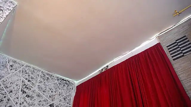 Snapshot of hornytsblonde chatting on September 19, 2025, 1:34 pm hornytsblonde online show from September 19, 2025, 1:34 pm