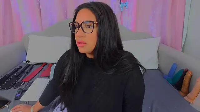 MeghanXO online show from January 2, 2025, 2:57 pm