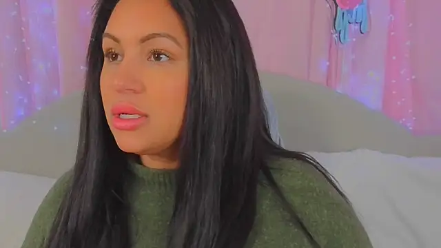 MeghanXO online show from March 17, 2025, 1:39 pm