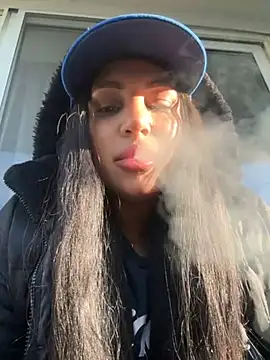 MeghanXO online show from October 27, 2025, 1:04 pm