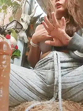 k lebannon online show from March 8, 2025, 8:14 pm