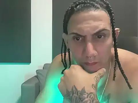 Snapshot of xxxtreme_master7 chatting on June 3, 2026, 2:03 am xxxtreme master7 online show from June 3, 2026, 2:03 am
