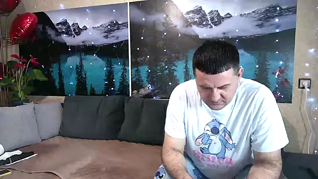 Snapshot of Big_Boss55 chatting on March 10, 2025, 5:07 pm Big Boss55 online show from March 10, 2025, 5:07 pm