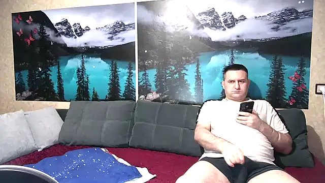 Snapshot of Big_Boss55 chatting on October 3, 2025, 8:22 am Big Boss55 online show from October 3, 2025, 8:22 am