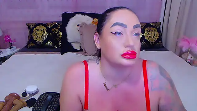 BustyVicky online show from November 11, 2025, 8:42 pm