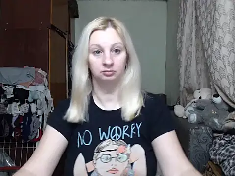 Snapshot of BustyBlond chatting on February 7, 2025, 4:03 pm BustyBlond online show from February 7, 2025, 4:03 pm
