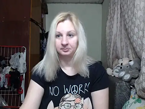 Snapshot of BustyBlond chatting on February 11, 2025, 3:18 pm BustyBlond online show from February 11, 2025, 3:18 pm