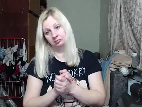 Snapshot of BustyBlond chatting on February 21, 2025, 6:15 pm BustyBlond online show from February 21, 2025, 6:15 pm