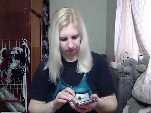 Snapshot of BustyBlond chatting on March 10, 2025, 3:30 pm BustyBlond online show from March 10, 2025, 3:30 pm