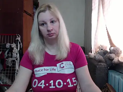 Snapshot of BustyBlond chatting on March 13, 2025, 6:37 am BustyBlond online show from March 13, 2025, 6:37 am