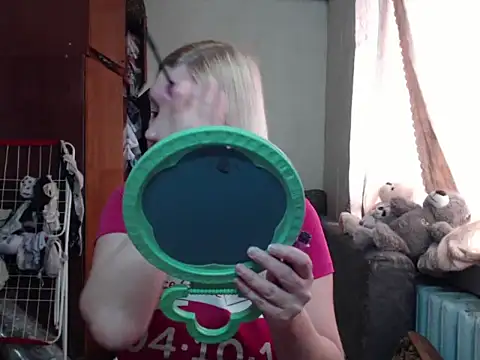 Snapshot of BustyBlond chatting on March 15, 2025, 6:03 am BustyBlond online show from March 15, 2025, 6:03 am