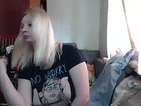 Snapshot of BustyBlond chatting on March 19, 2025, 8:45 am BustyBlond online show from March 19, 2025, 8:45 am